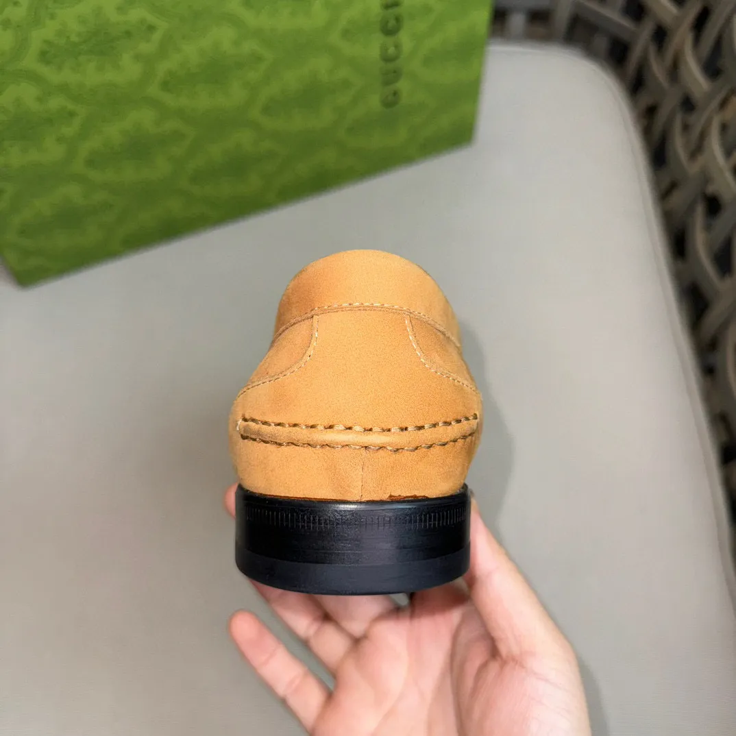 Men's shoes 💰900 Gucci ~ High-end genuine leather outsole men's casual leather shoes | The upper is made of imported original first-layer cowhide material | Classic horsebit decoration | Leather handmade tassel embellishment | Low-key luxury temperament | Comfortable foot feel | Imported genuine leather outsole | First-layer cowhide inner cowhide pad | Fine details Size: 39-44 (customized at 45.46)